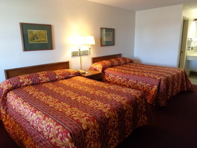 Fredericksburg Inn and Suites
